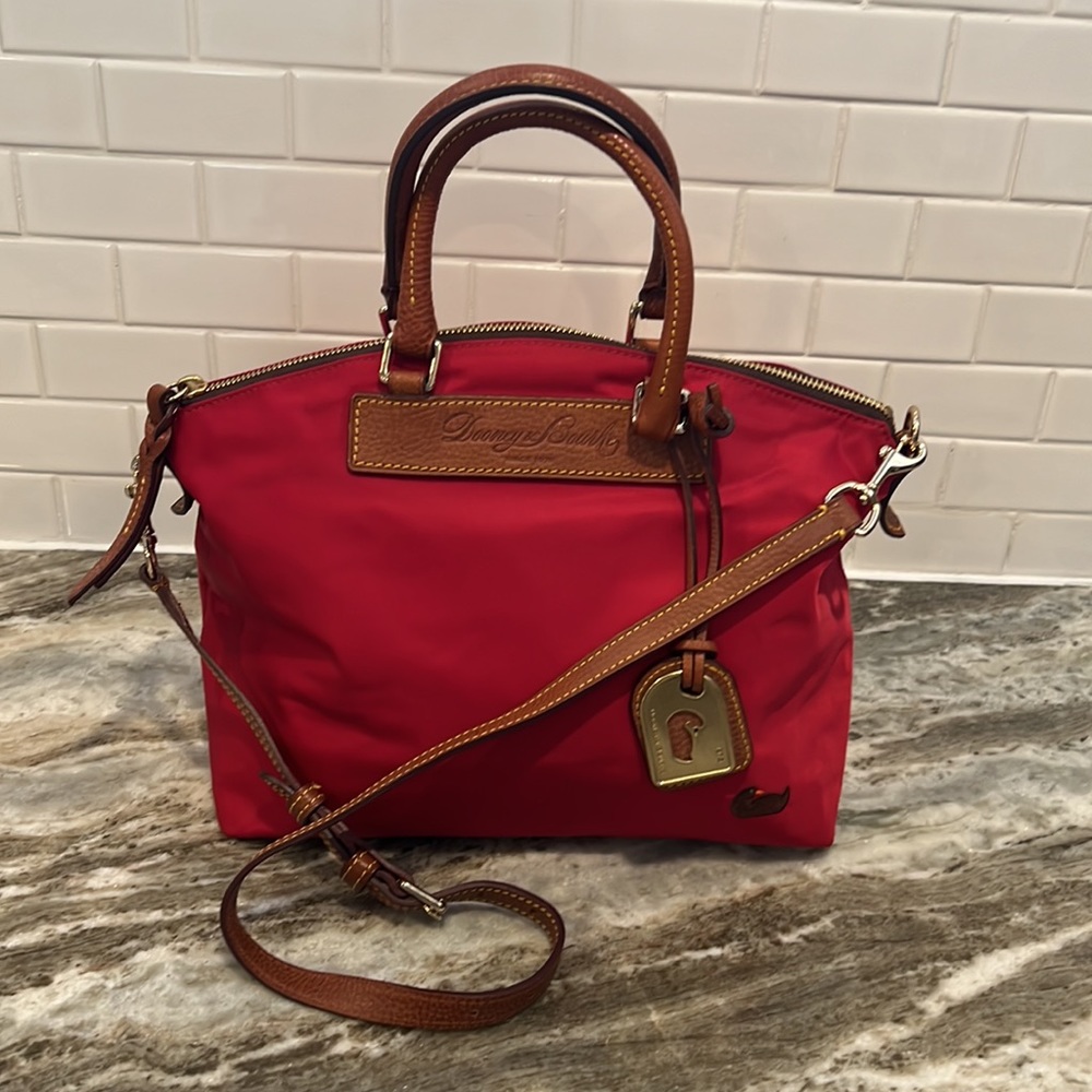 Dooney & Bourke Bag